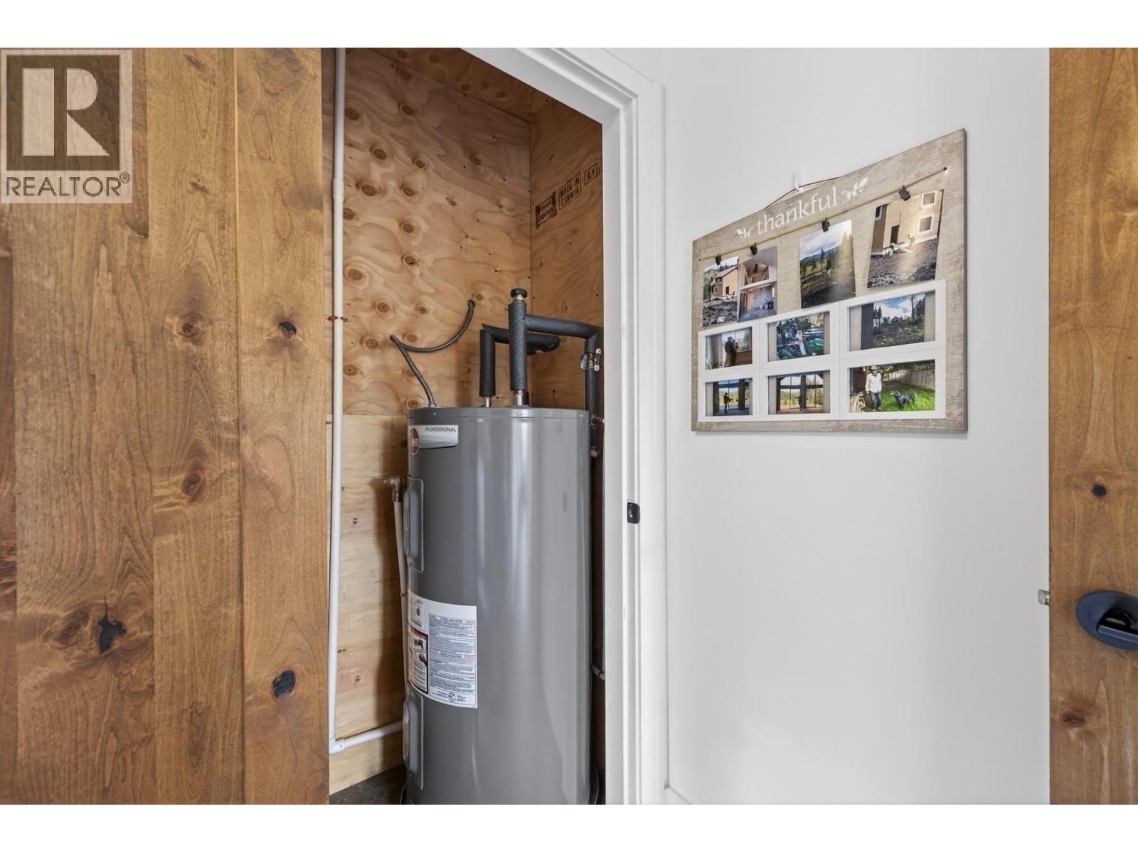 1511 COVERT PLACE Image 27