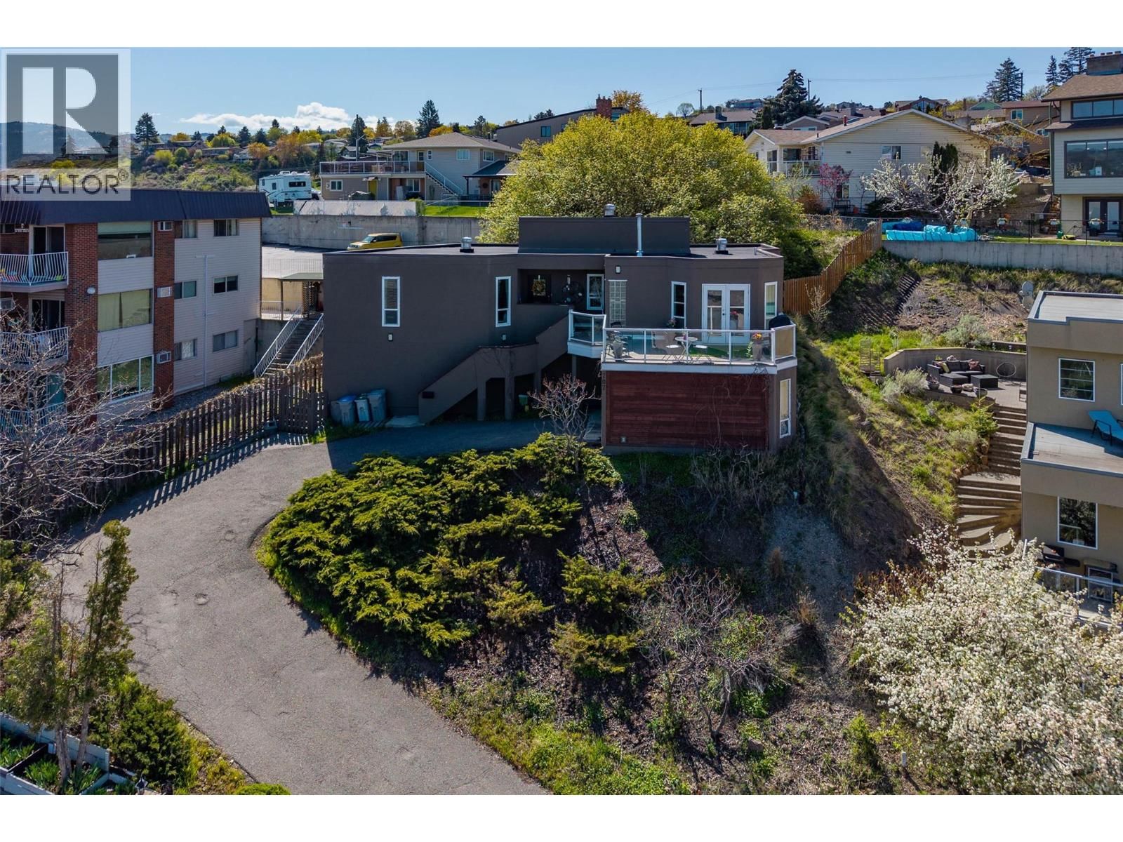 707 CHAPARRAL PLACE Image 1