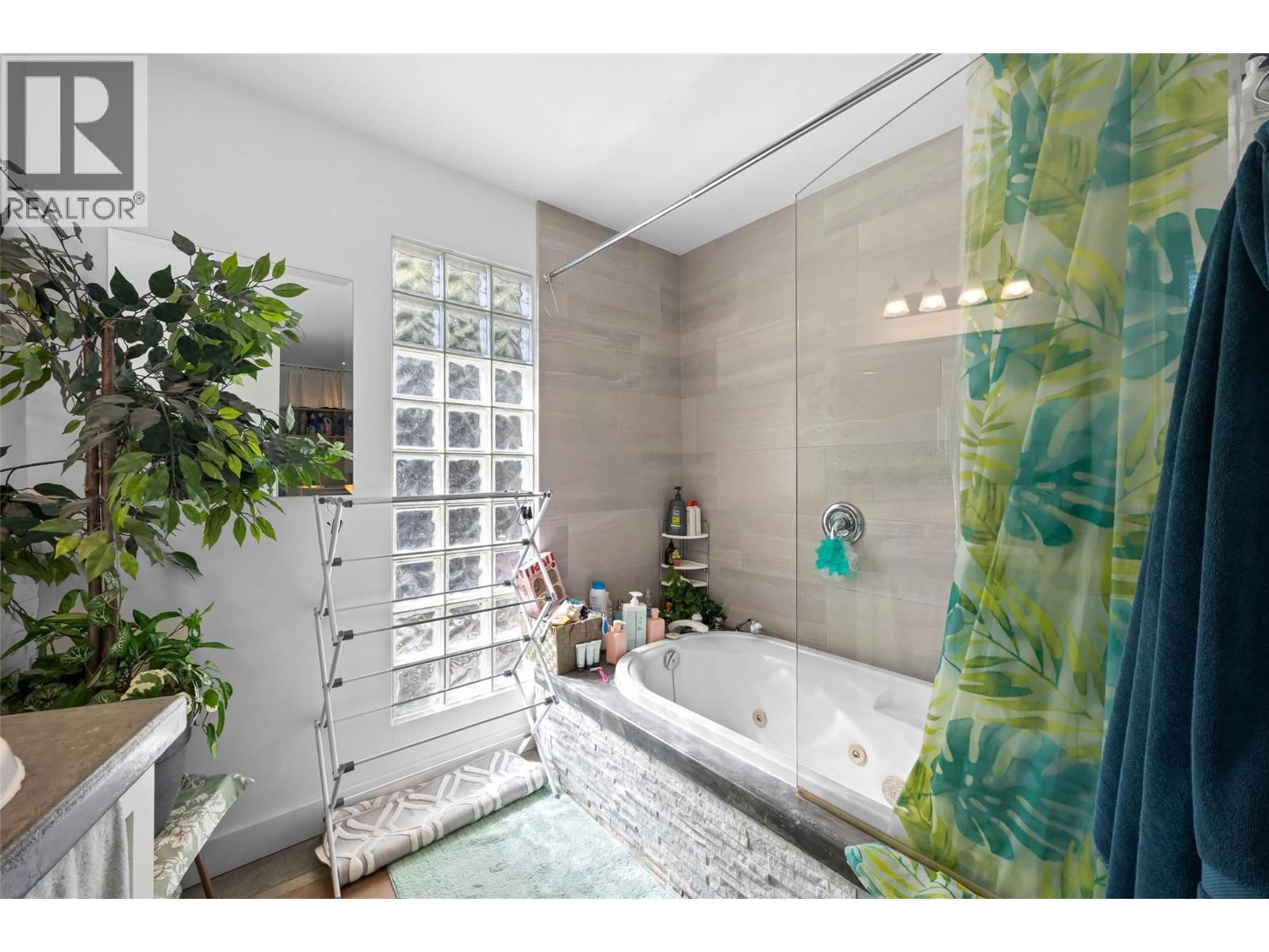 707 CHAPARRAL PLACE Image 22