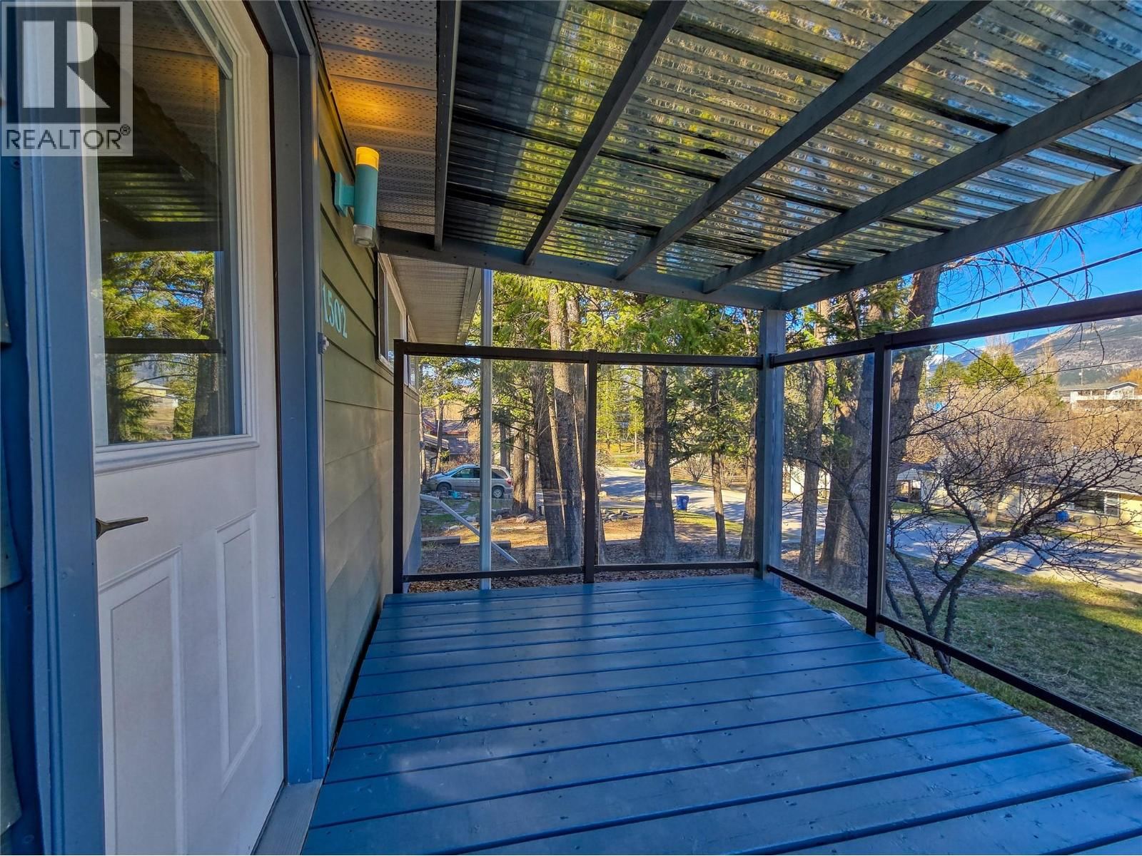 1502 10TH AVENUE Image 8