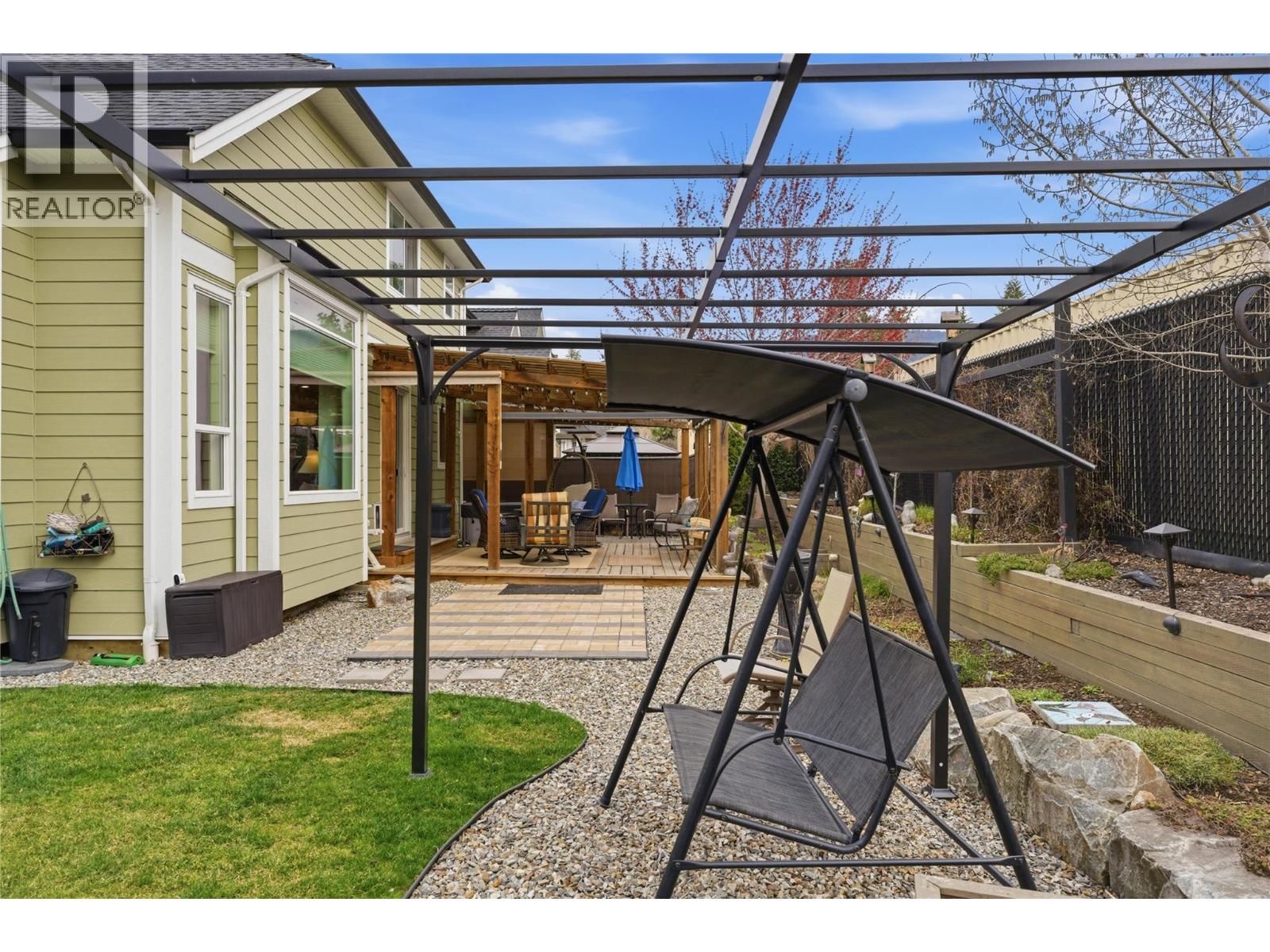 1812 50 AVENUE Image 44