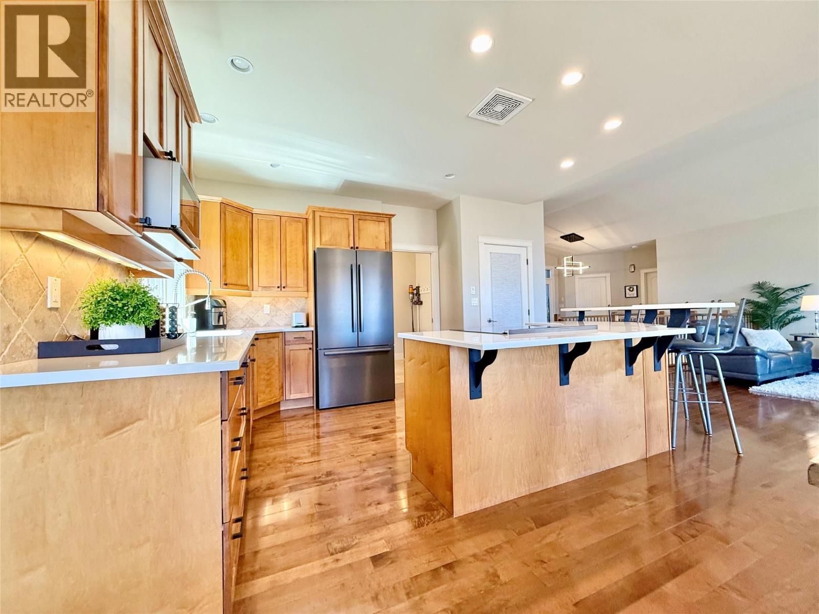 7958 MCCALLUM VIEW DRIVE Image 14