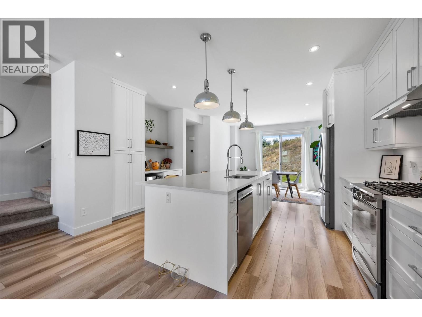 107 RIVER GATE DRIVE Image 6