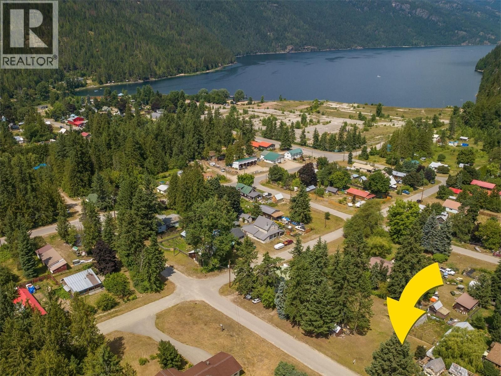 Lot B PARK Avenue, Slocan, British Columbia V0G 2C0