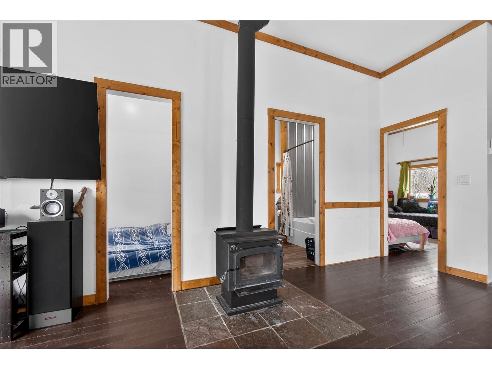 754 WOOD ROAD Image 17