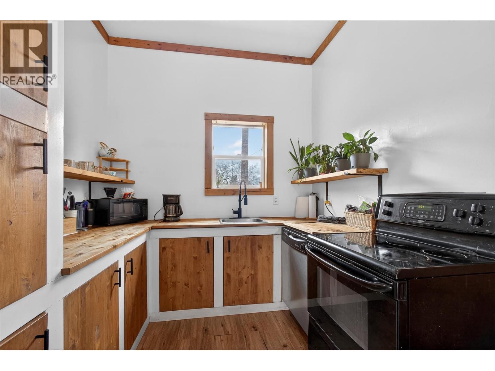 754 WOOD ROAD Image 7