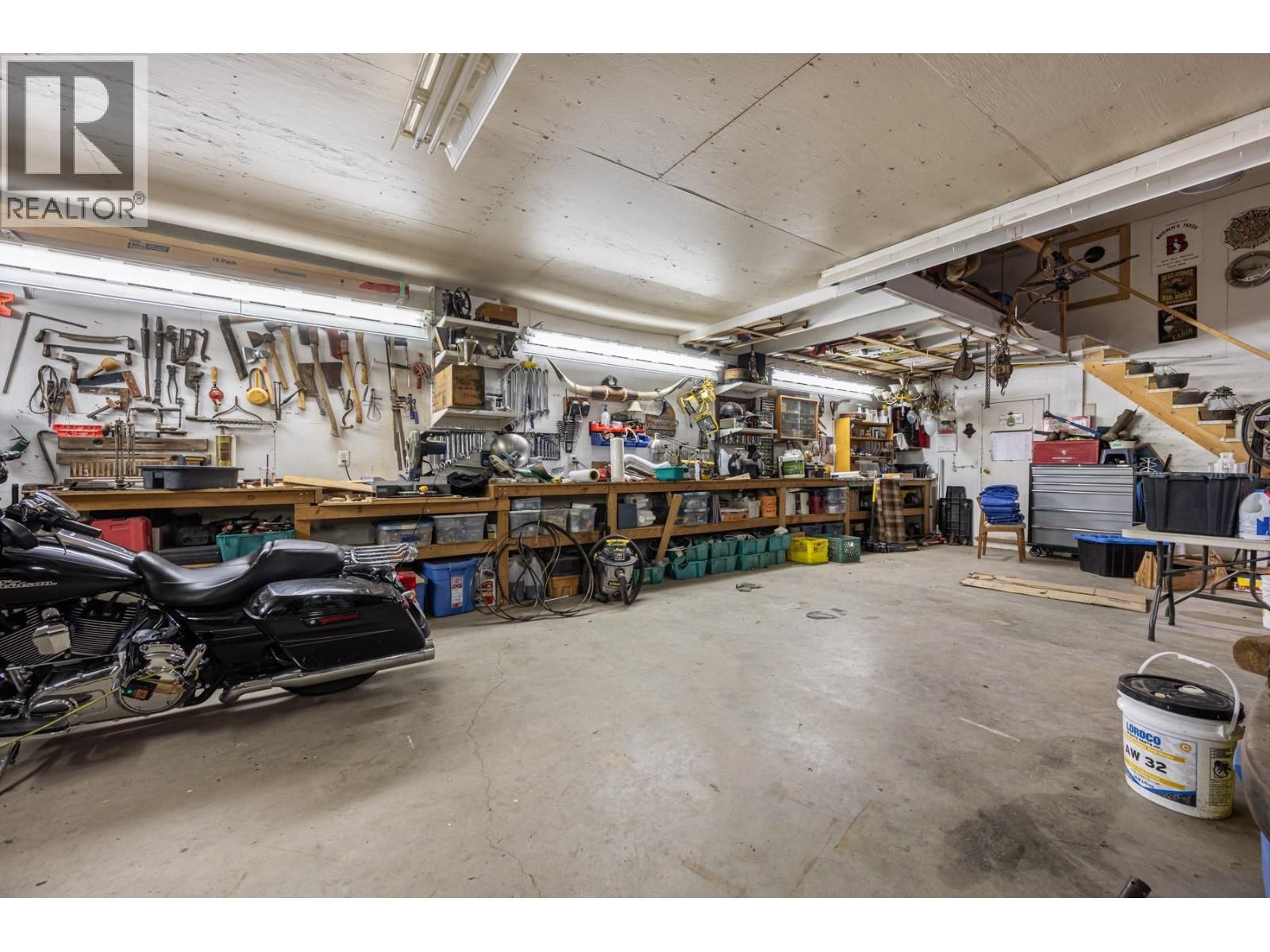 3816 PETIT CREEK ROAD Image 39