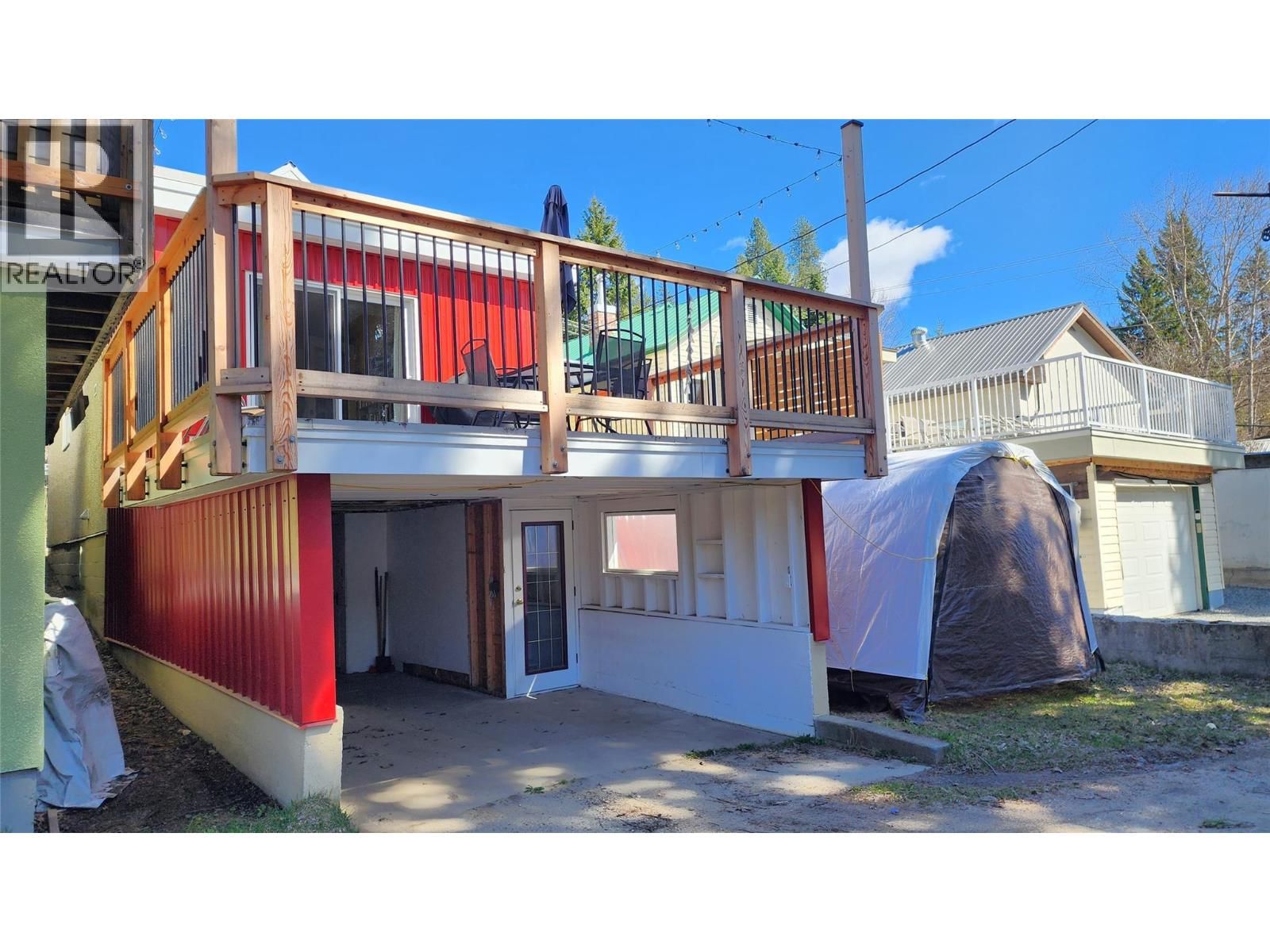 1675 LEROI AVENUE Image 35