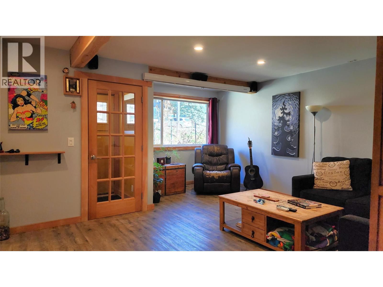 1675 LEROI AVENUE Image 6