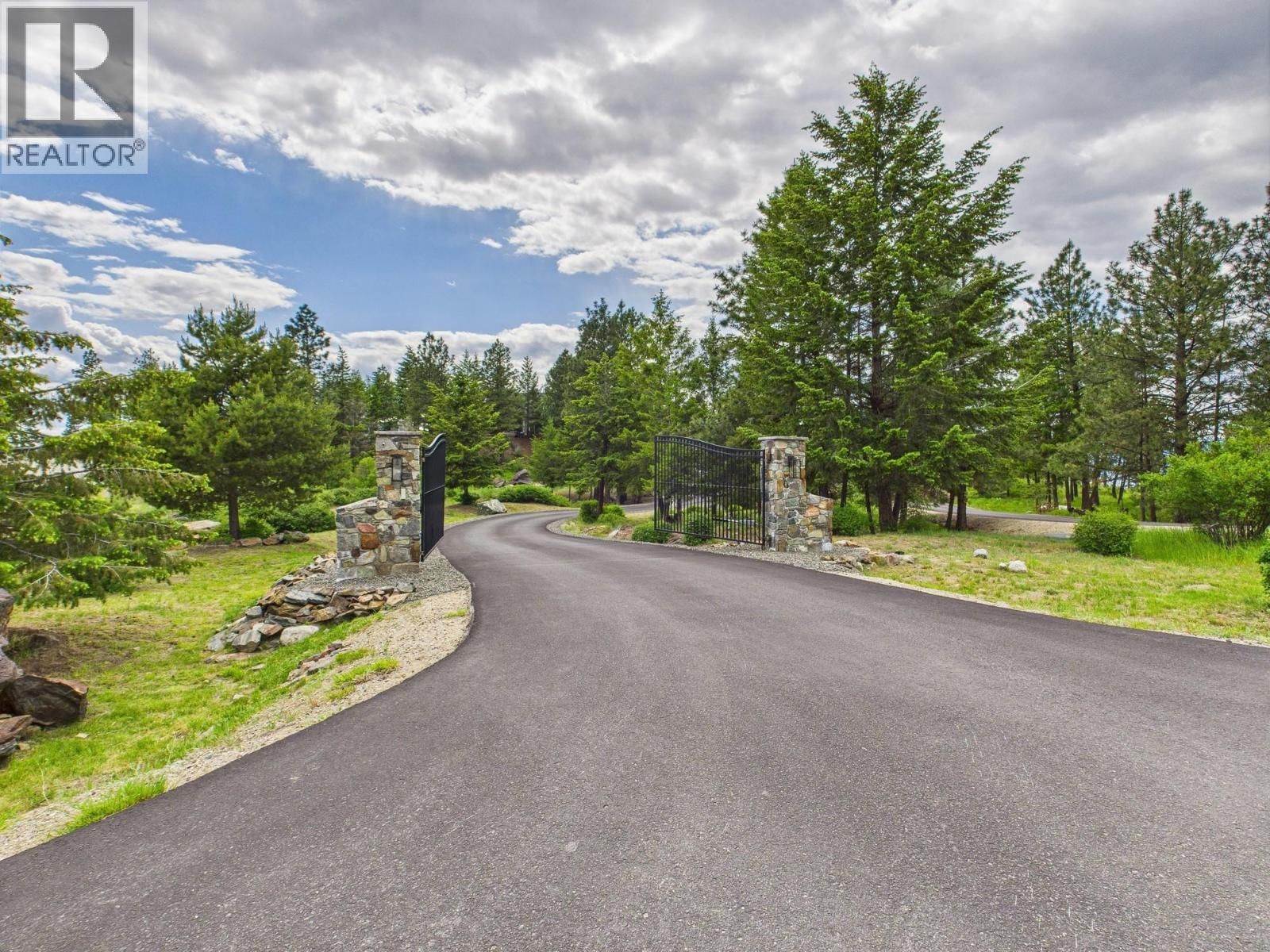 560 SASQUATCH TRAIL Image 66