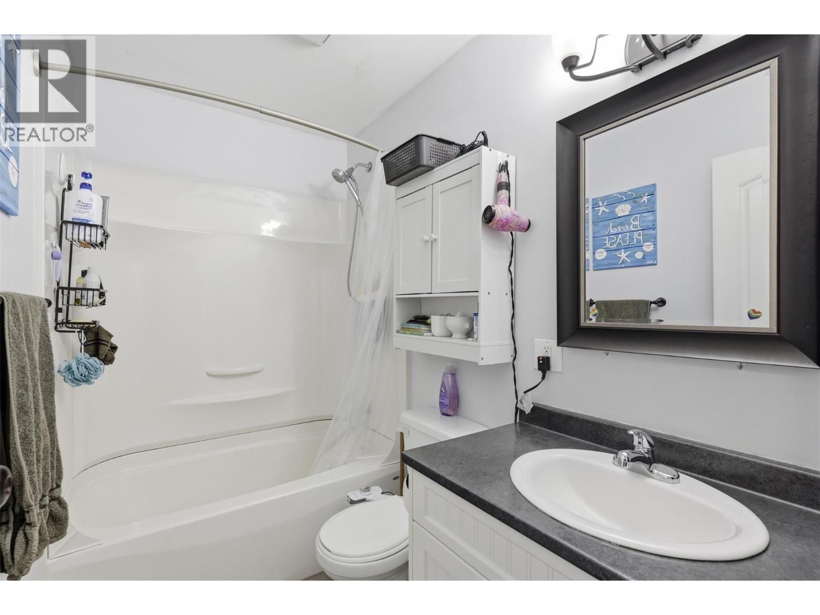 2569 CRESTLINE PLACE Image 26