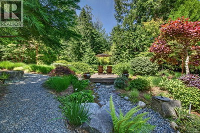 405 Roland Road | Salt Spring British Columbia | Slide Image Forty-nine