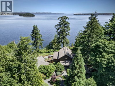 405 Roland Road | Salt Spring British Columbia | Slide Image Seven