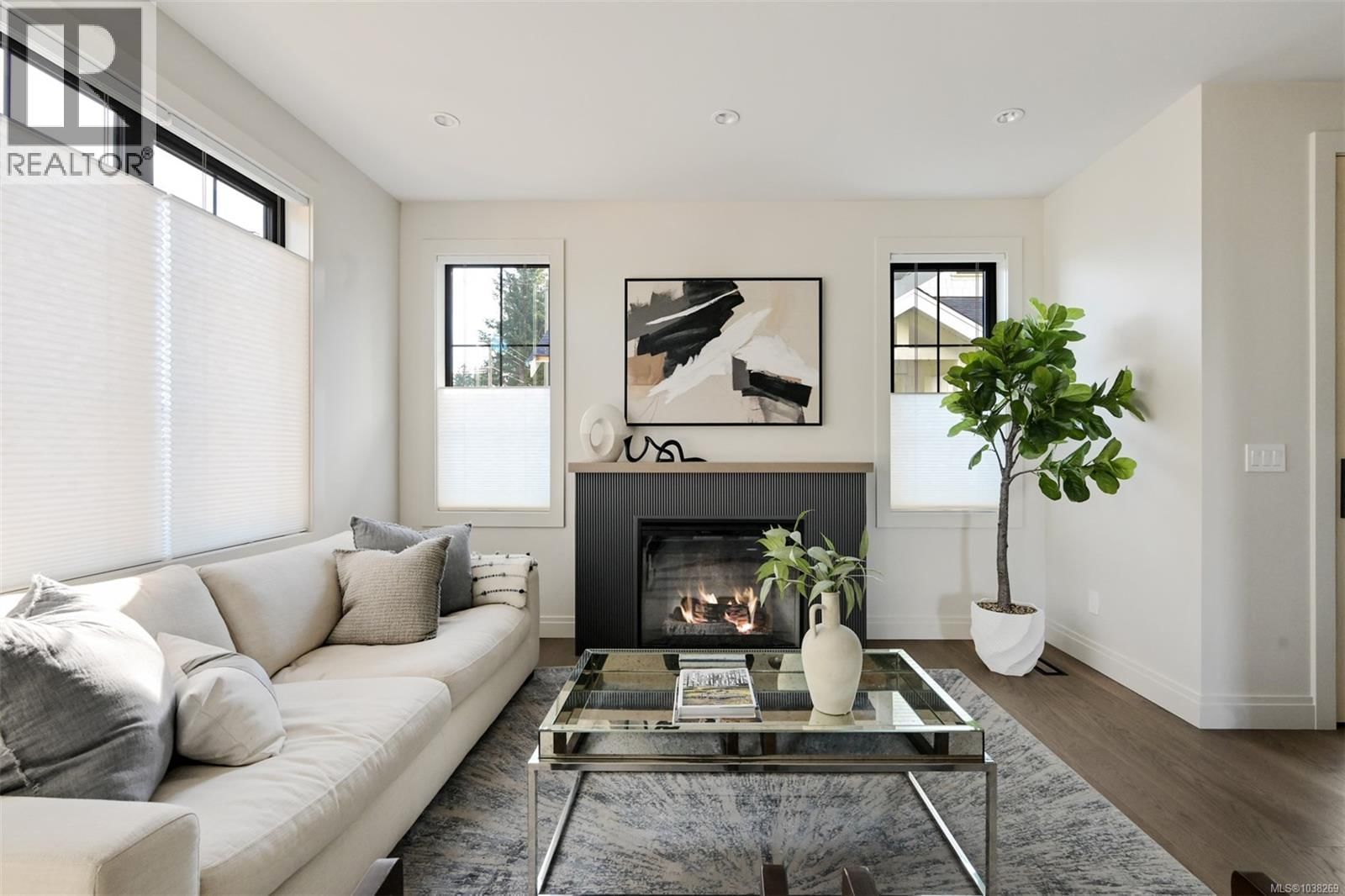 3 5032 Wesley Road property photo