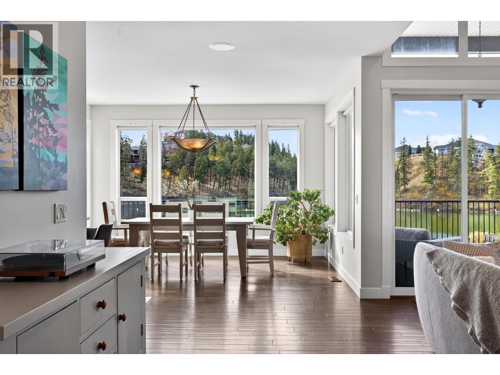 1894 HIDDEN LAKE PLACE Image 10