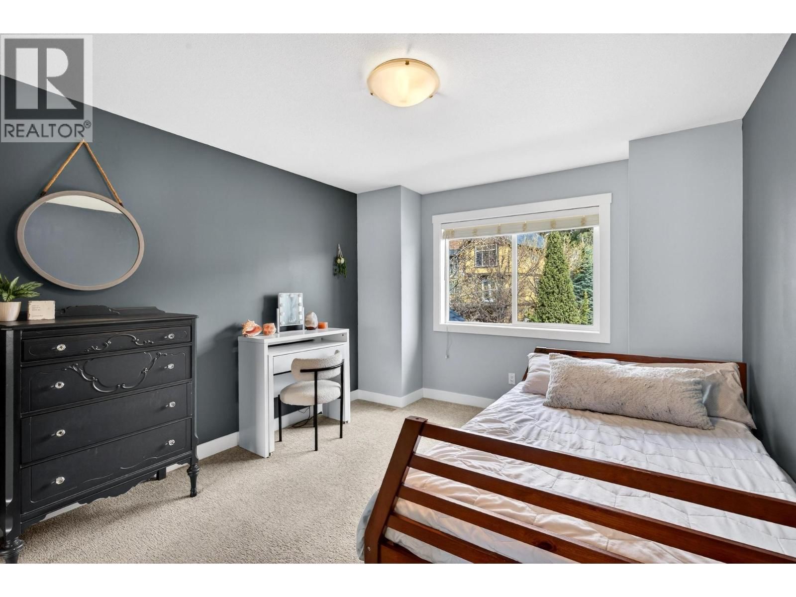 1894 HIDDEN LAKE PLACE Image 38