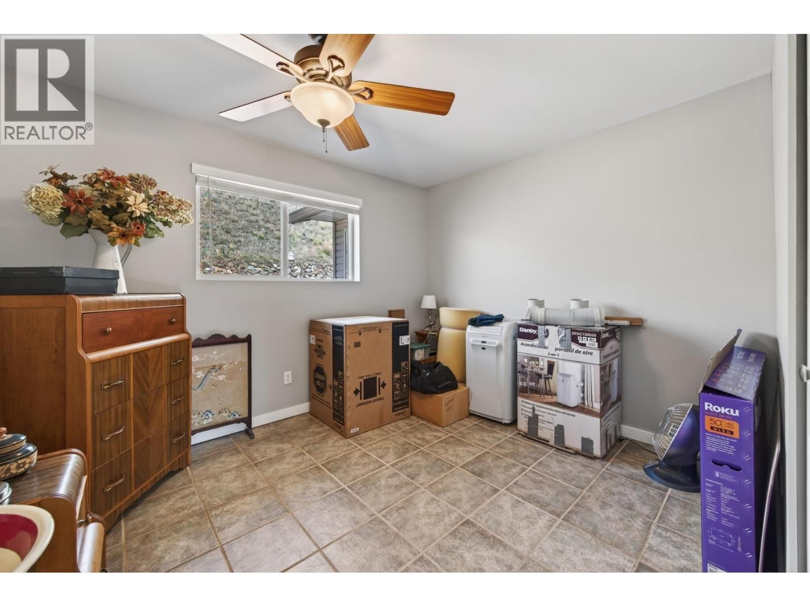 3876 HILLS FRONTAGE ROAD Image 25