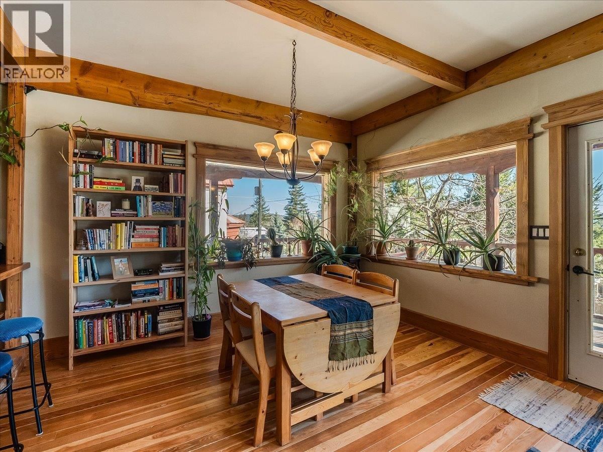 1876 PLANER CRESCENT Image 7