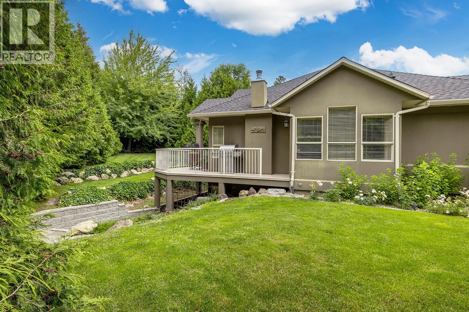 9 - 3103 THACKER DRIVE Image 35