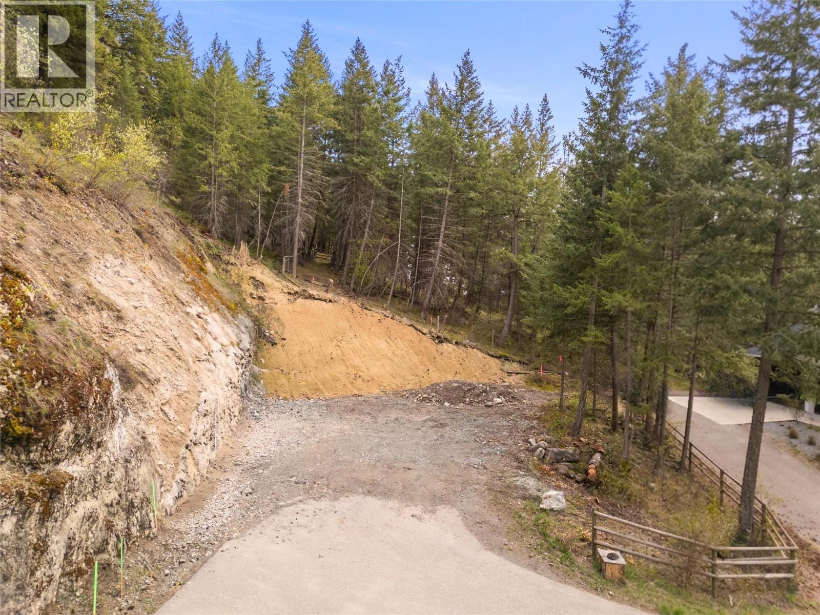 7 GARMISCH ROAD Image 1