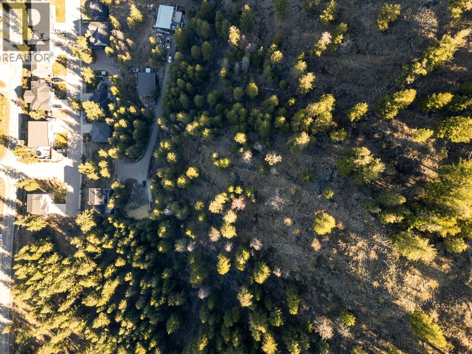 7 GARMISCH ROAD Image 9