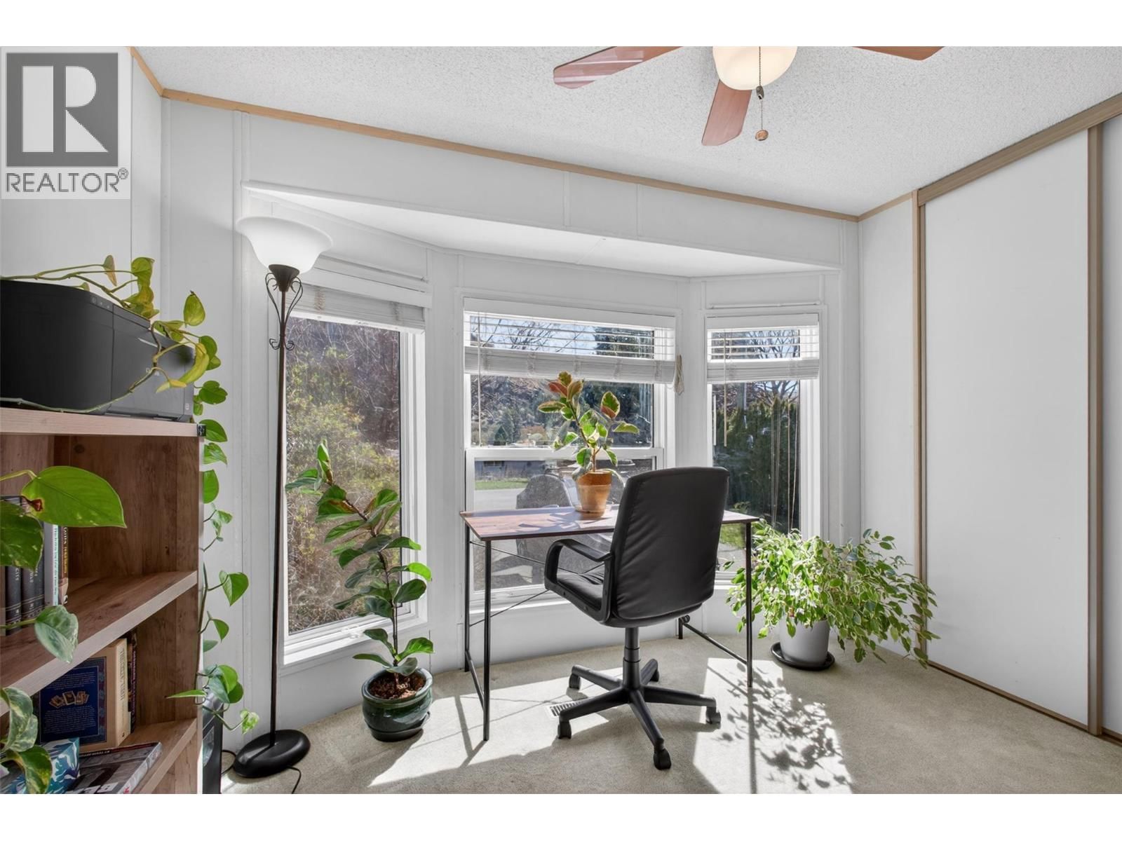 284 - 1999 HIGHWAY 97S OTHER Image 11