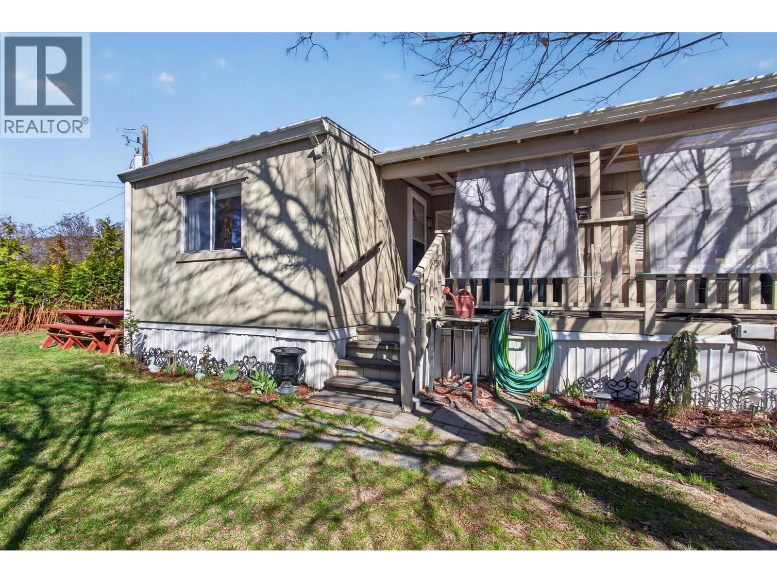 284 - 1999 HIGHWAY 97S OTHER Image 36