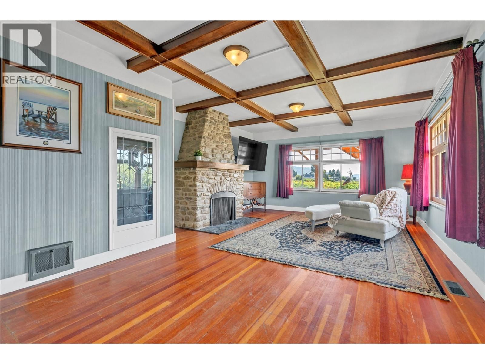 235 MIDDLE BENCH ROAD NORTH Image 12