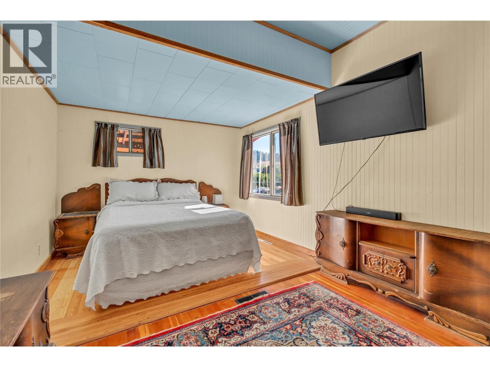 235 MIDDLE BENCH ROAD NORTH Image 16