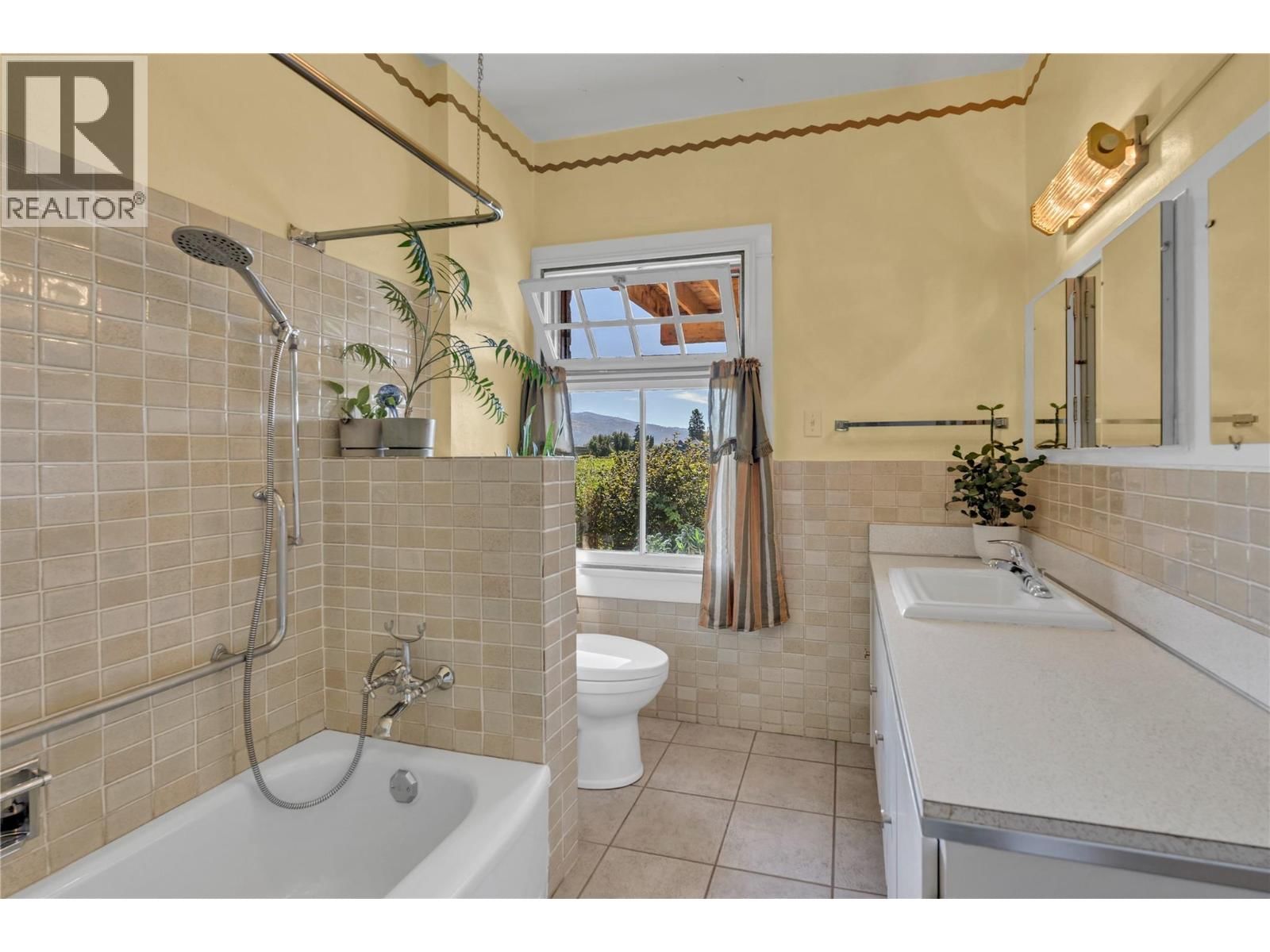 235 MIDDLE BENCH ROAD NORTH Image 19