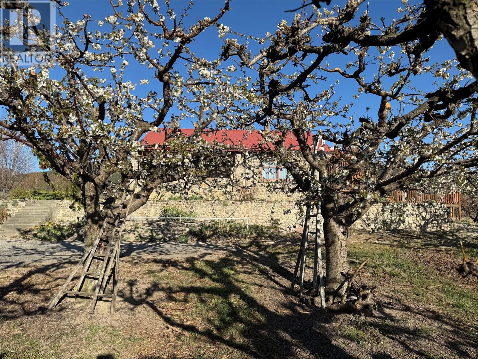 235 MIDDLE BENCH ROAD NORTH Image 85