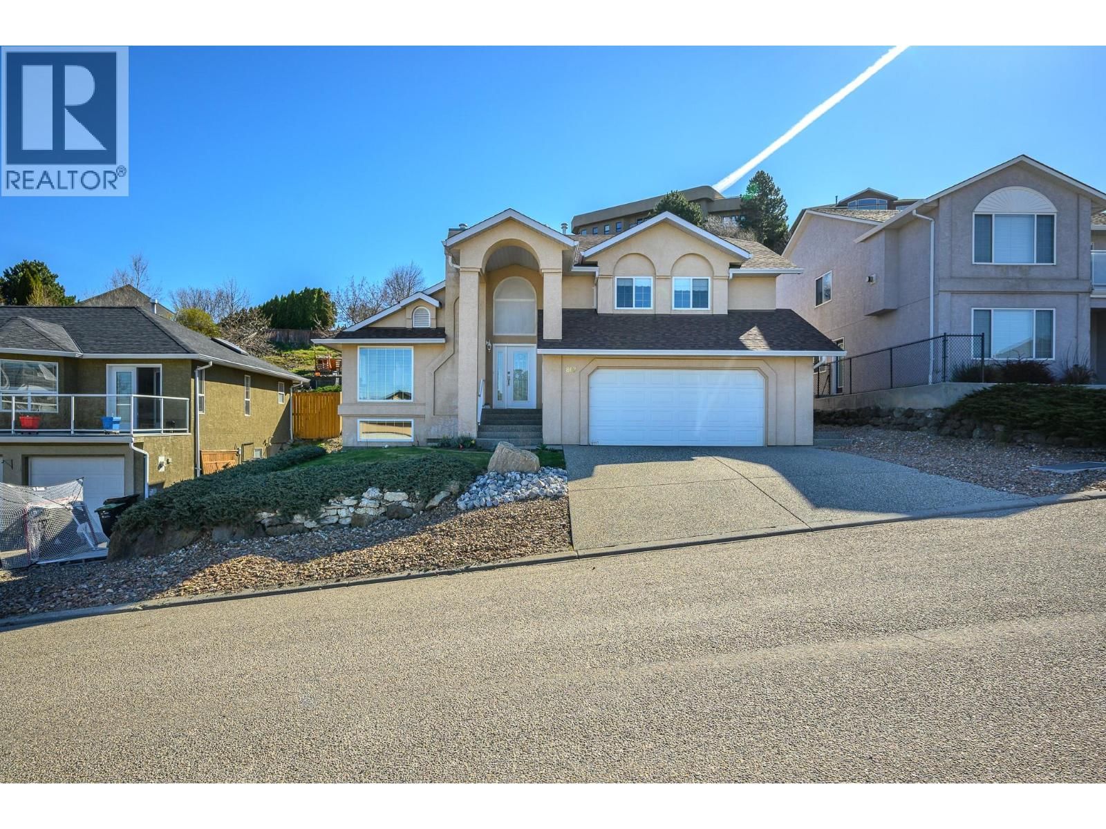 867 MT. GRADY PLACE Image 2