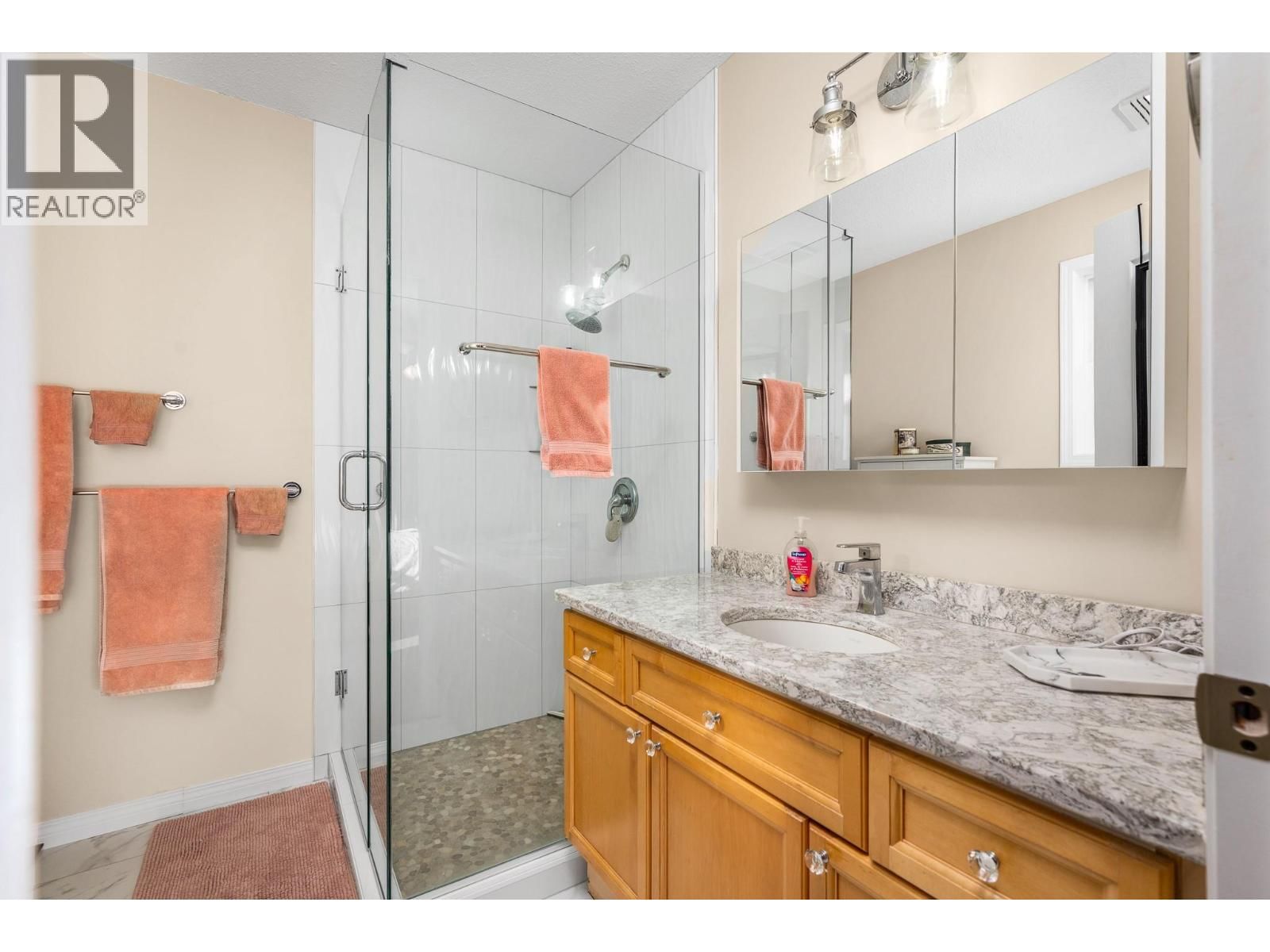 867 MT. GRADY PLACE Image 20