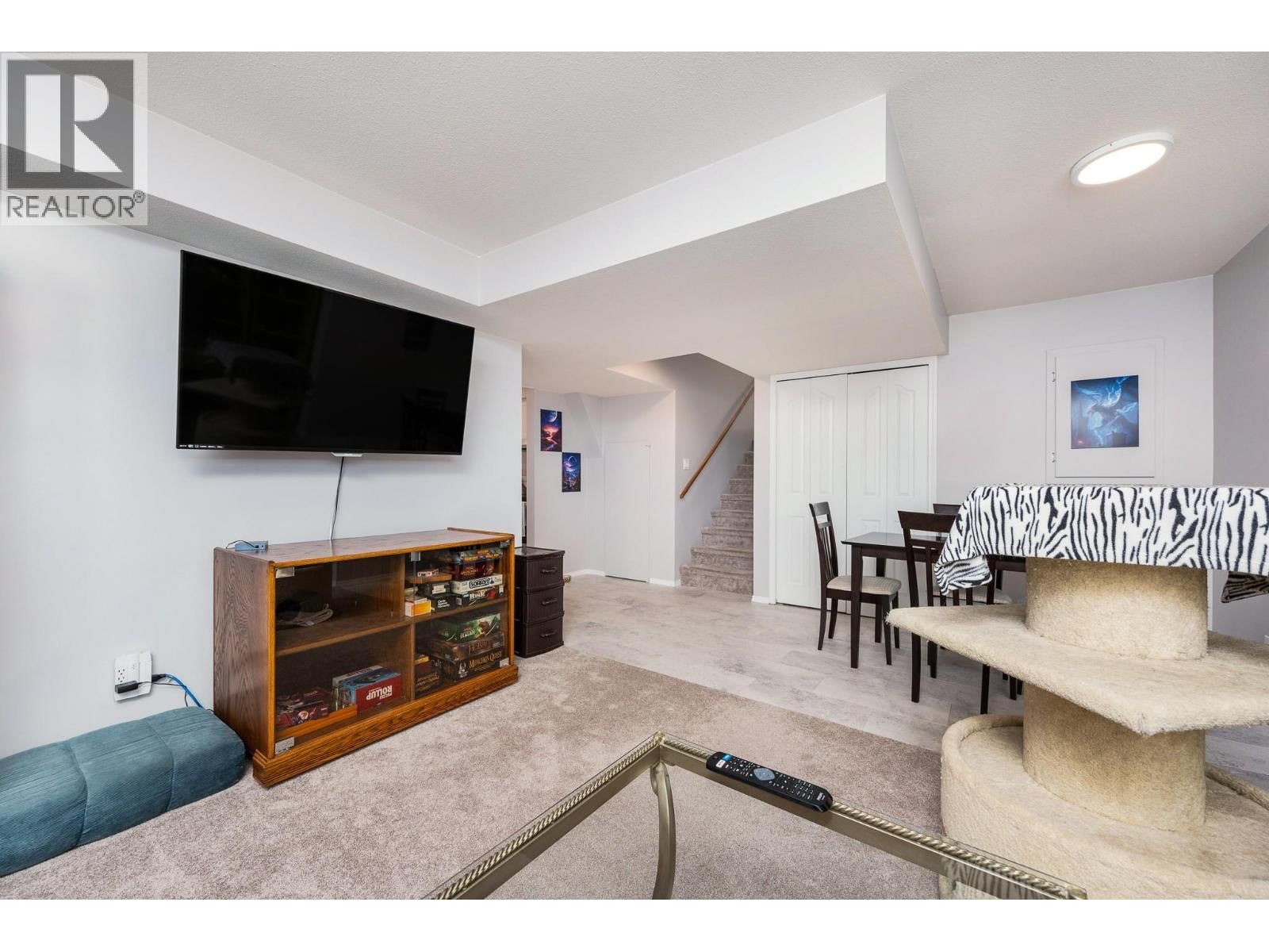 867 MT. GRADY PLACE Image 29