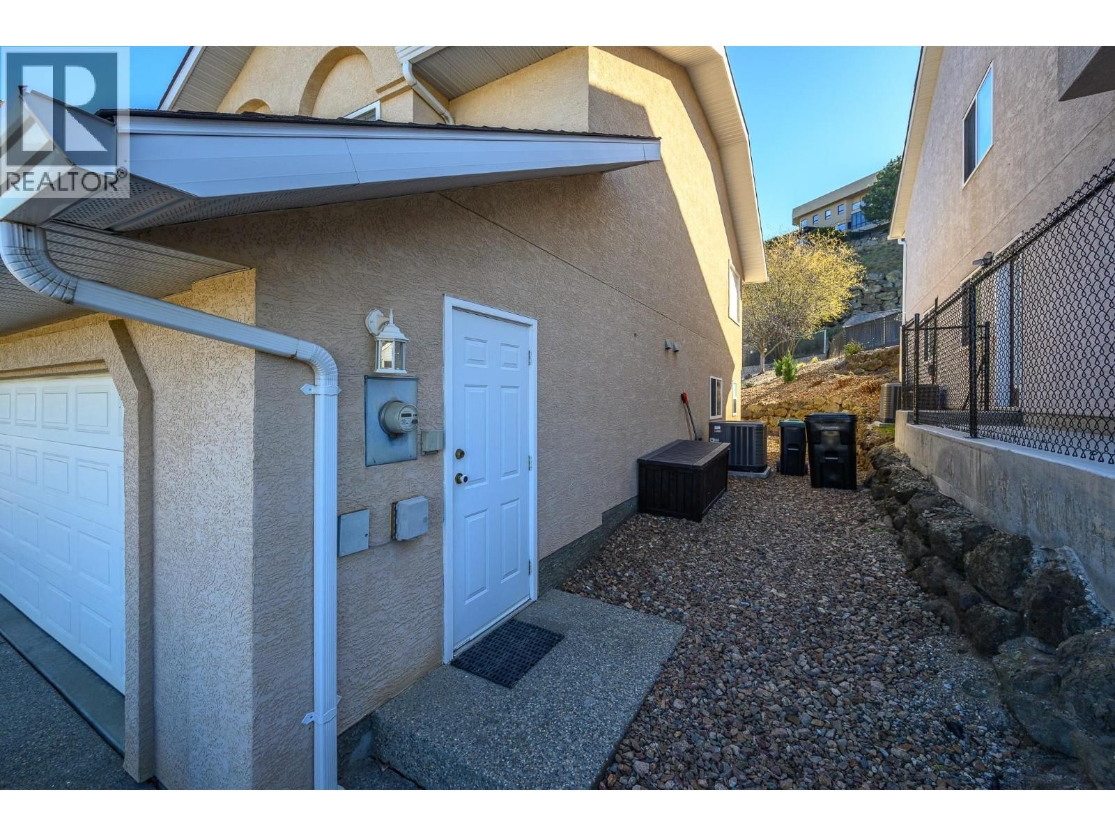 867 MT. GRADY PLACE Image 33