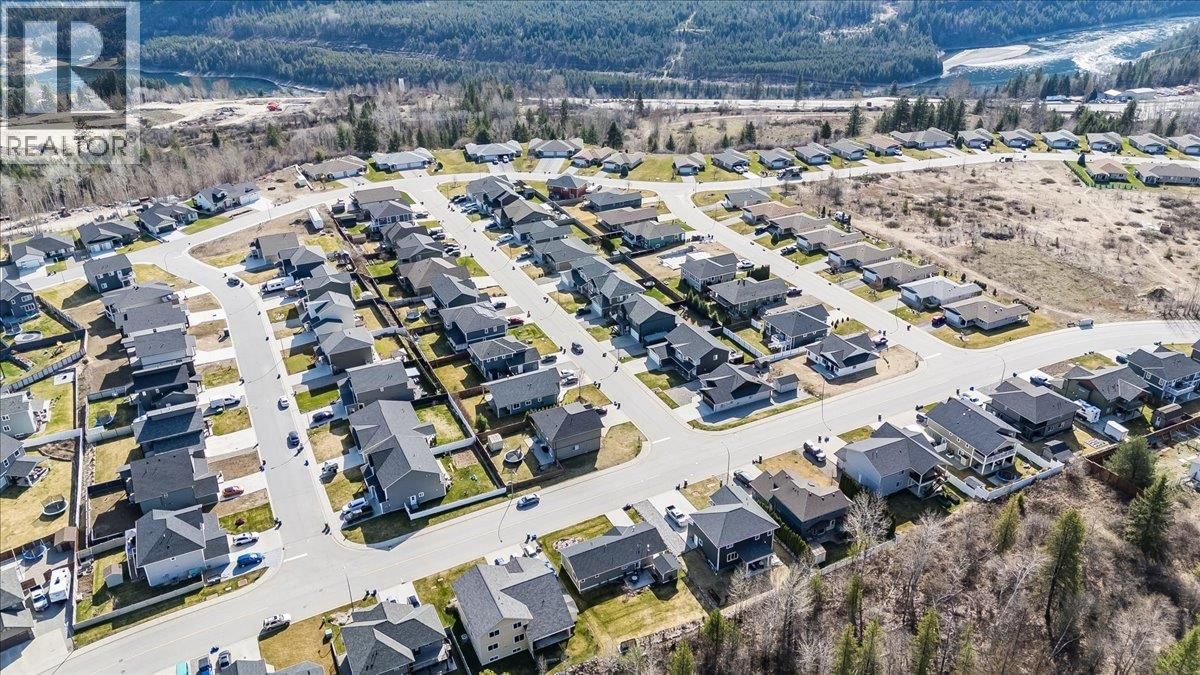 4008 16TH AVENUE Image 10