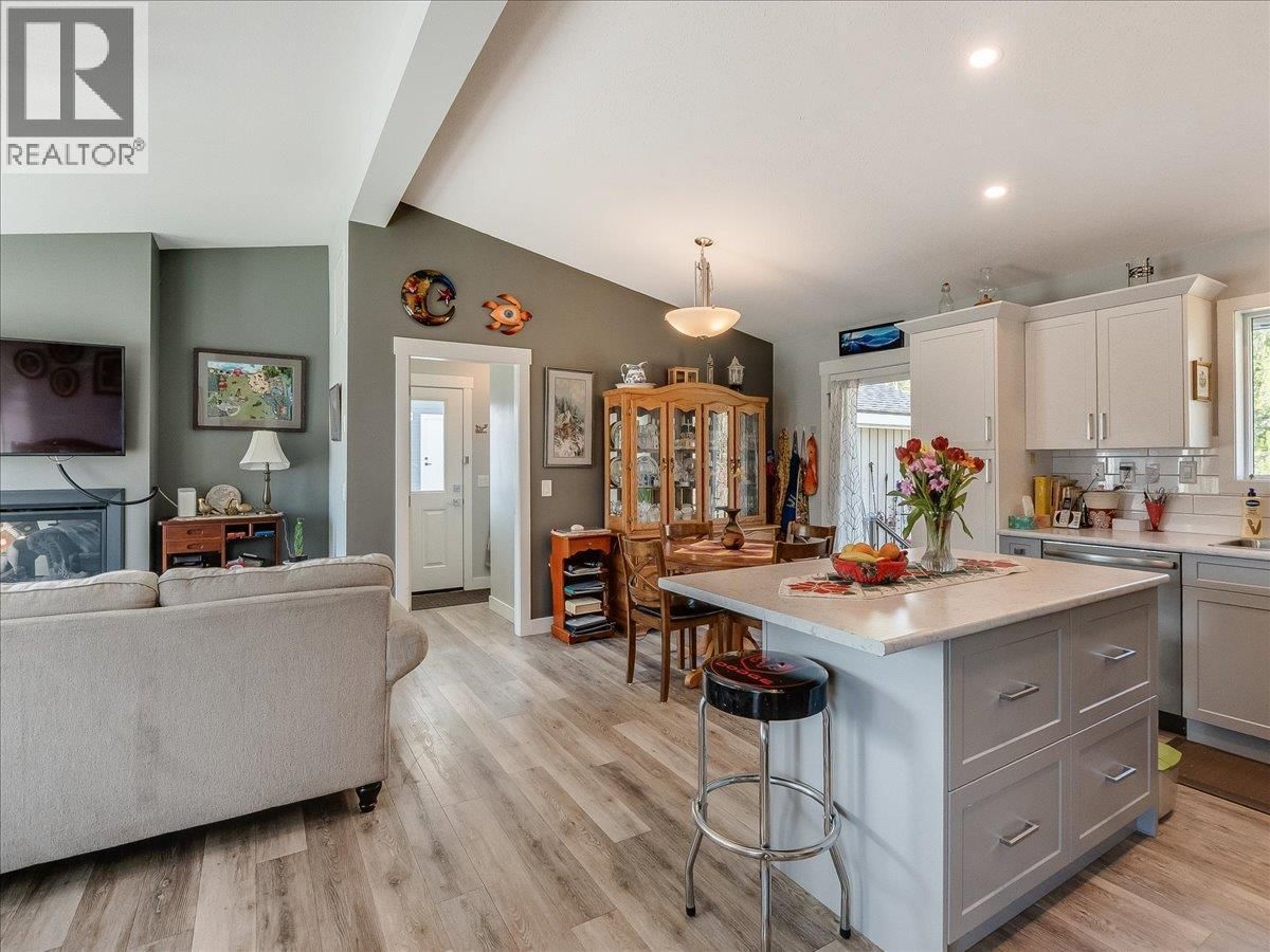 4008 16TH AVENUE Image 56