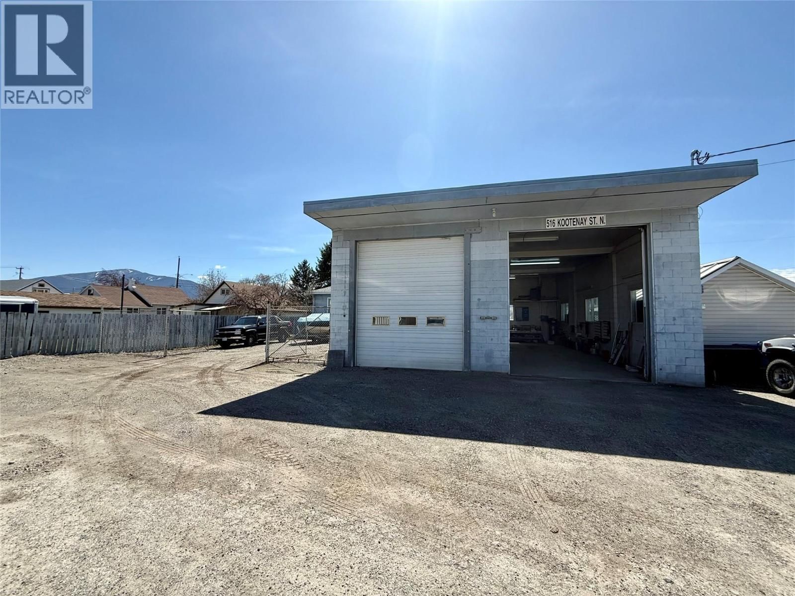 1418 5 STREET NORTH Image 2