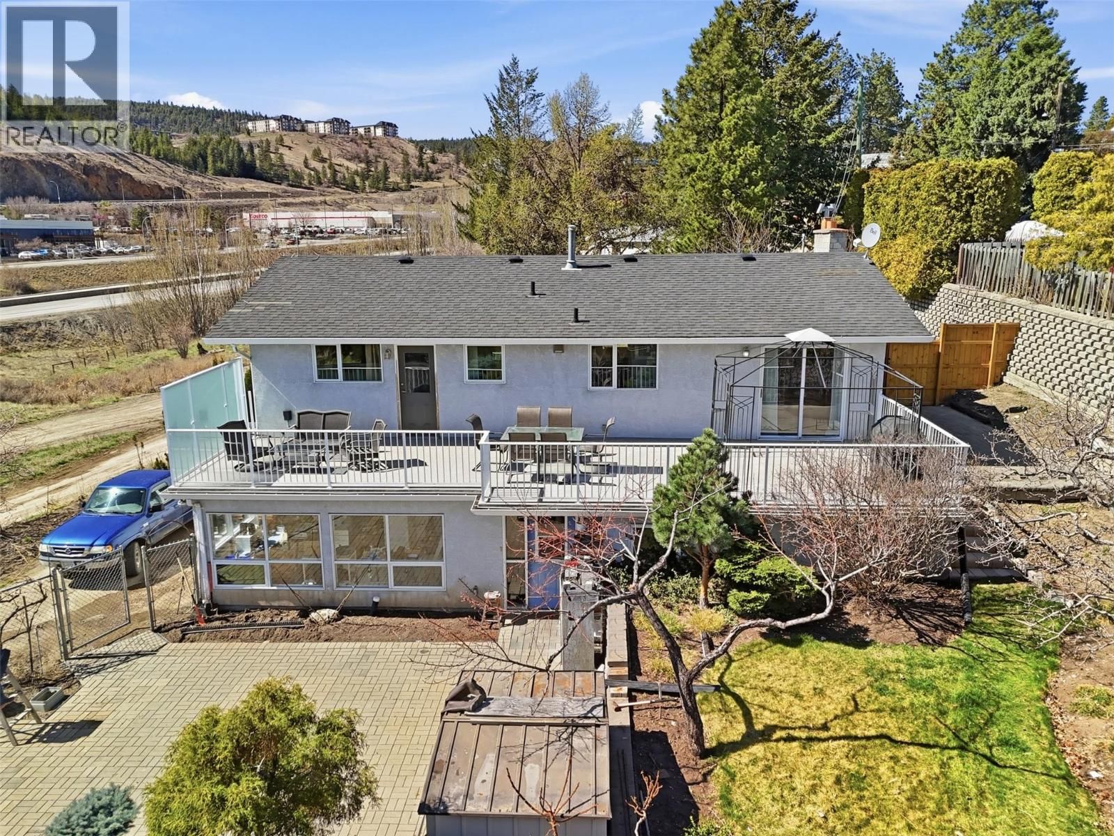 1515 CASCADE STREET Image 55