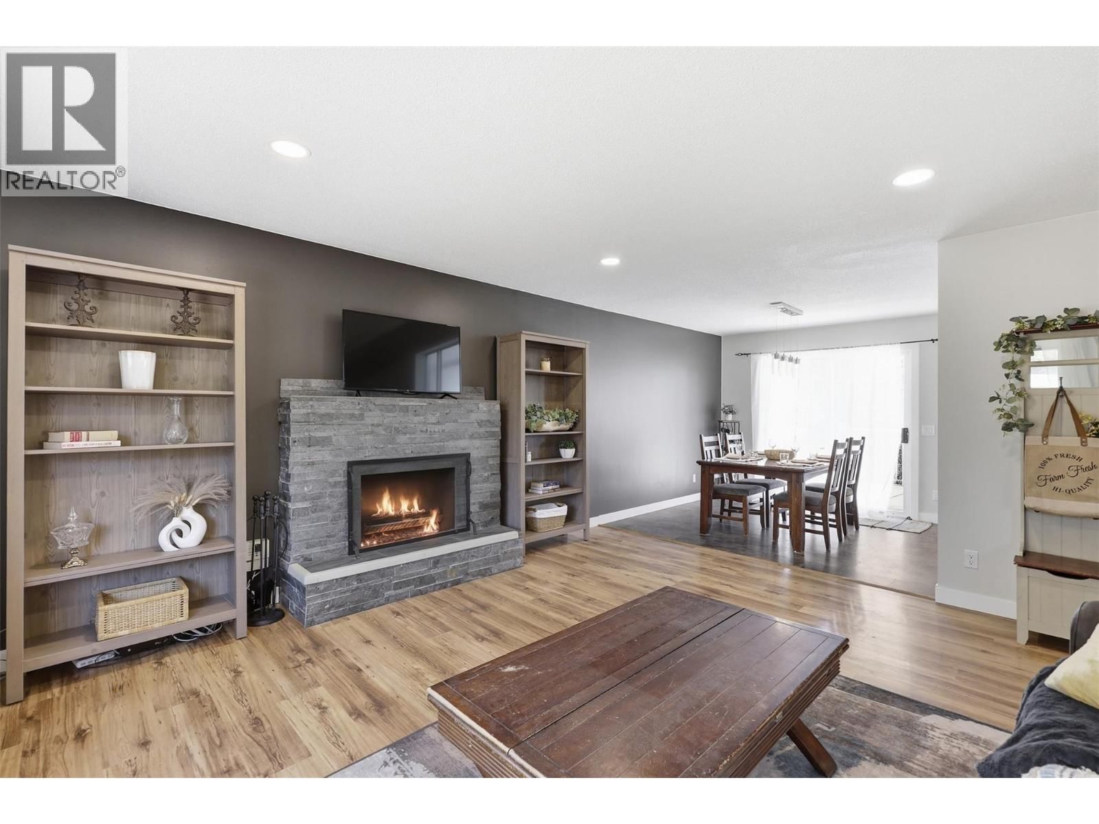 1515 CASCADE STREET Image 6