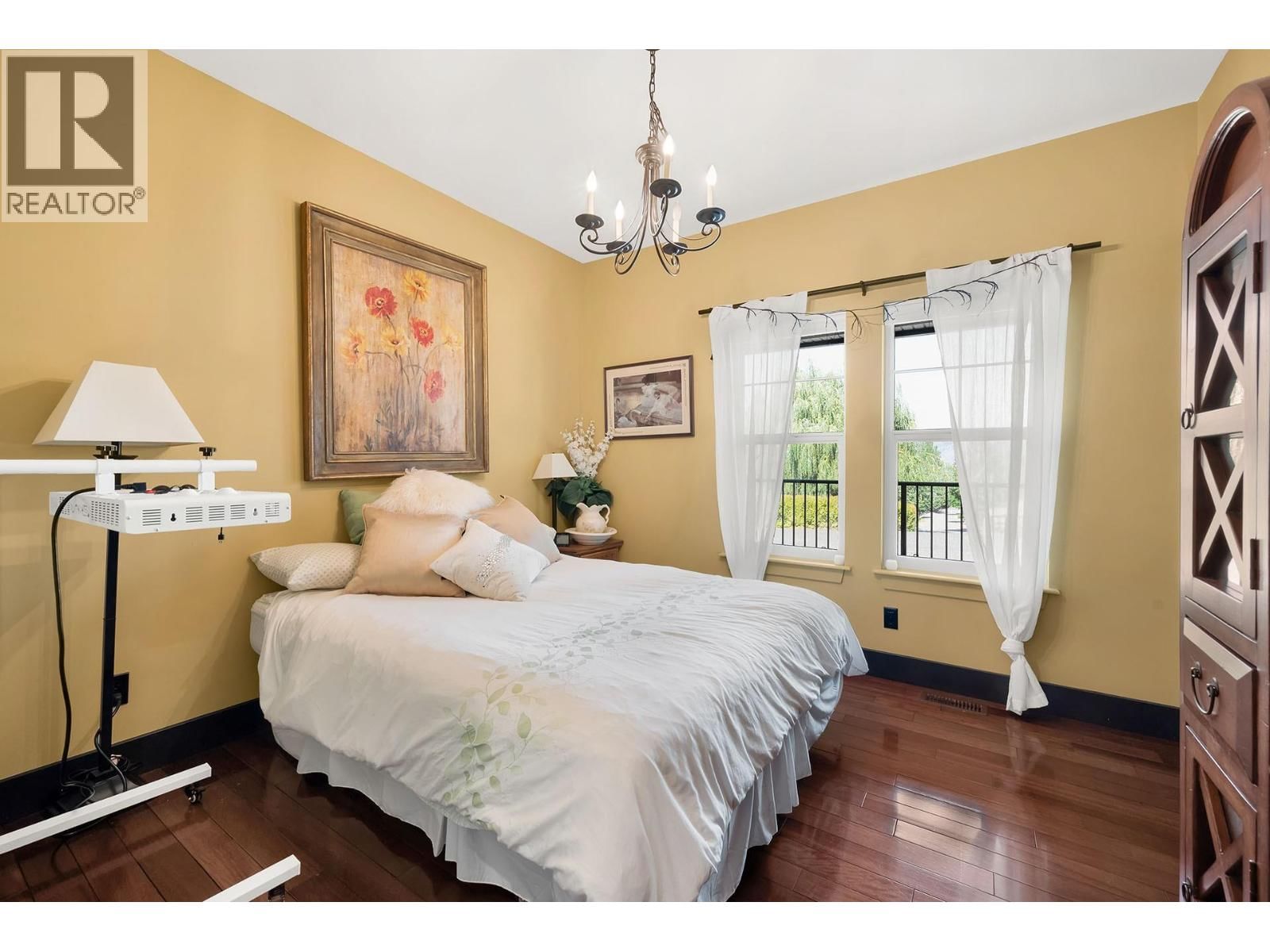 5833 TODD ROAD Image 42