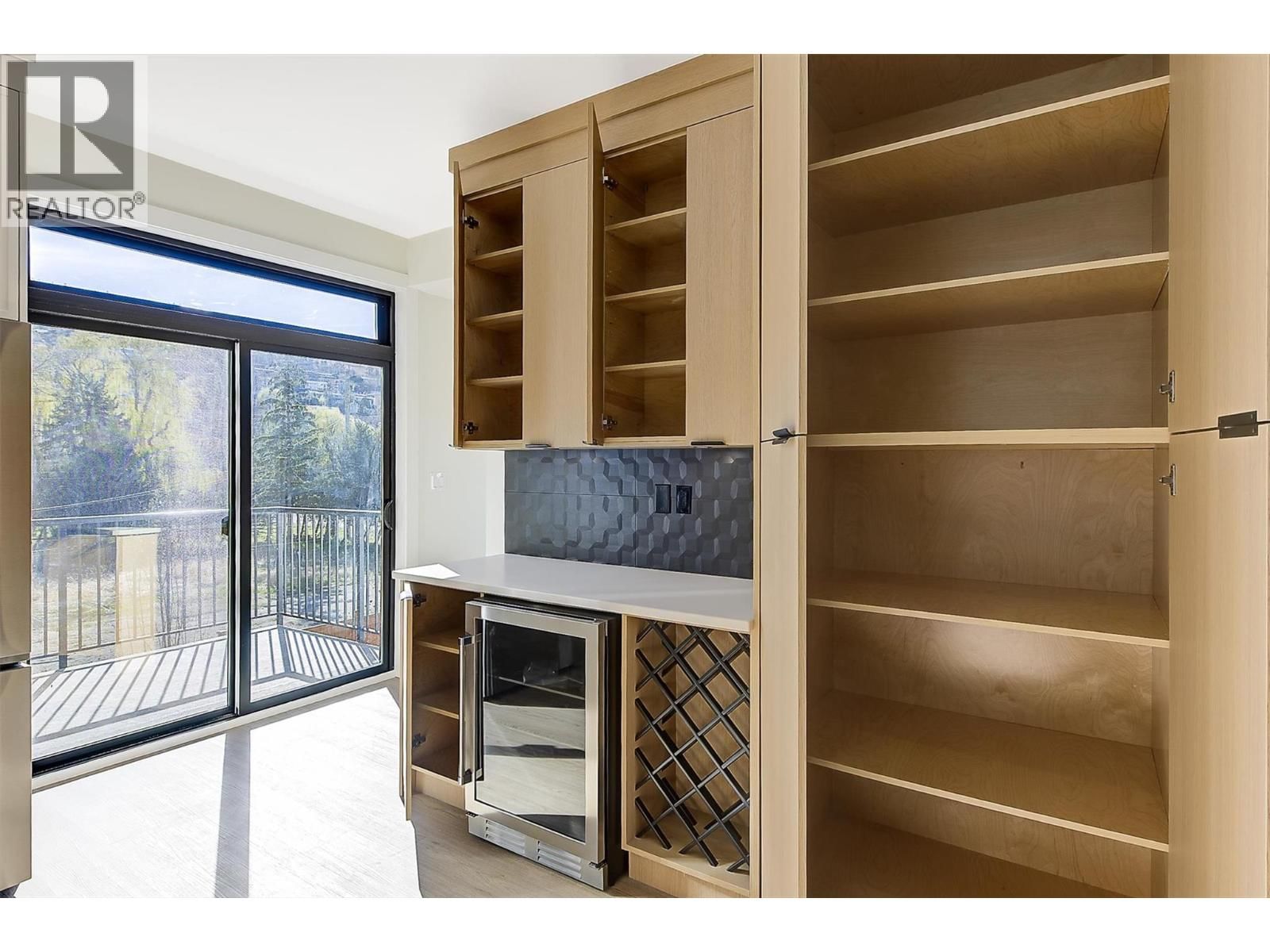 3 - 3590 REDECOPP ROAD Image 10