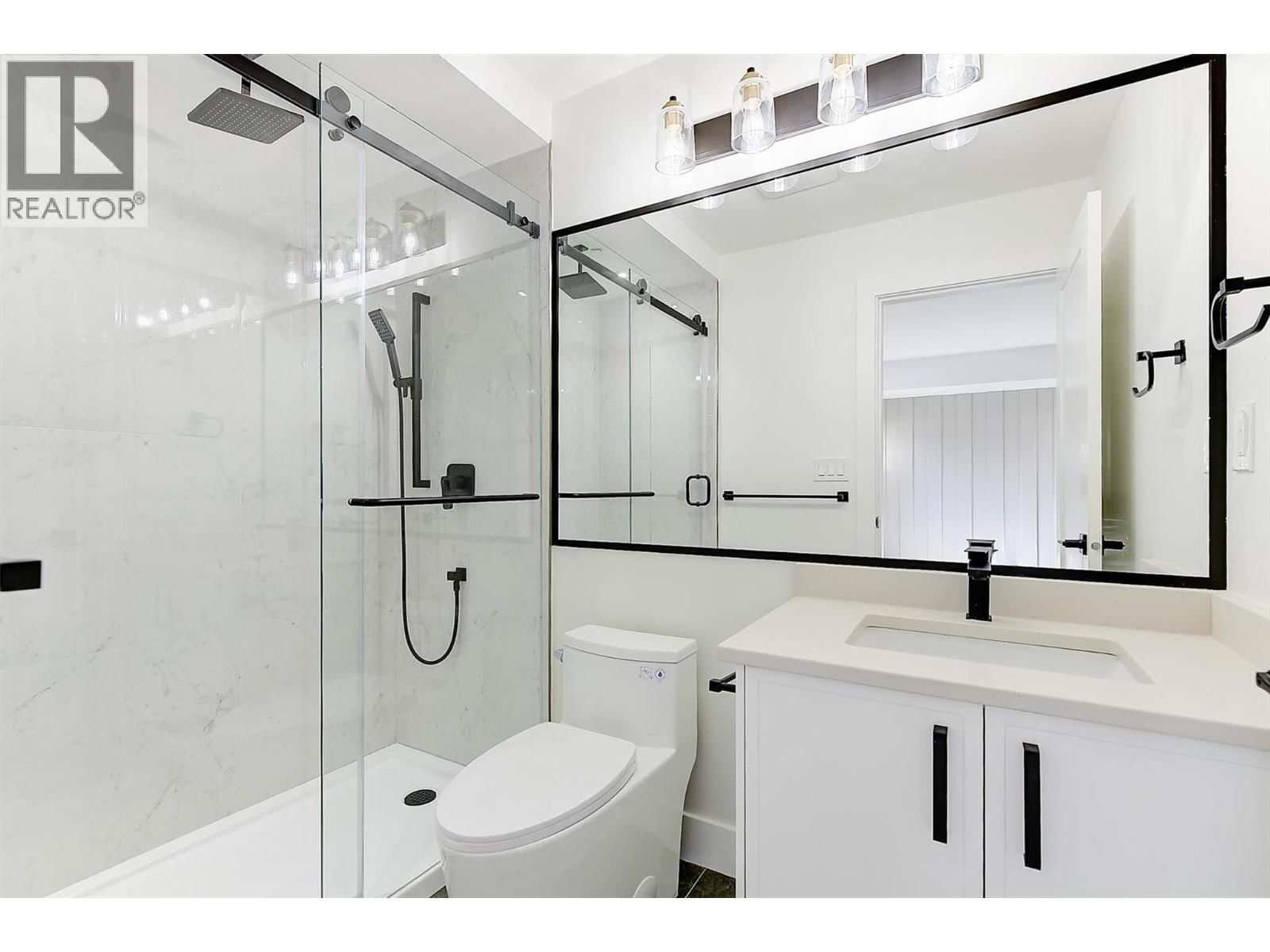 3 - 3590 REDECOPP ROAD Image 23