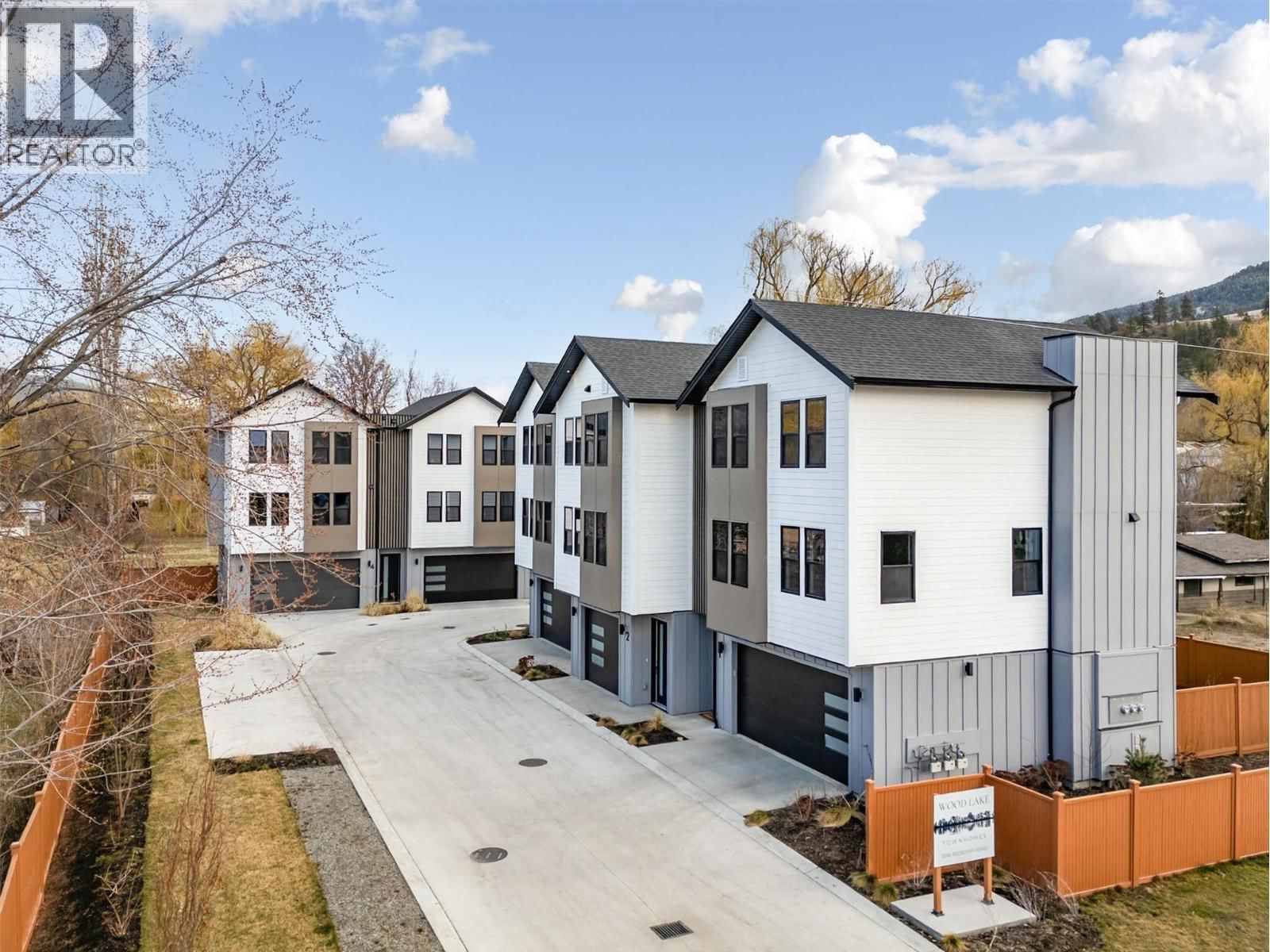 3 - 3590 REDECOPP ROAD Image 38