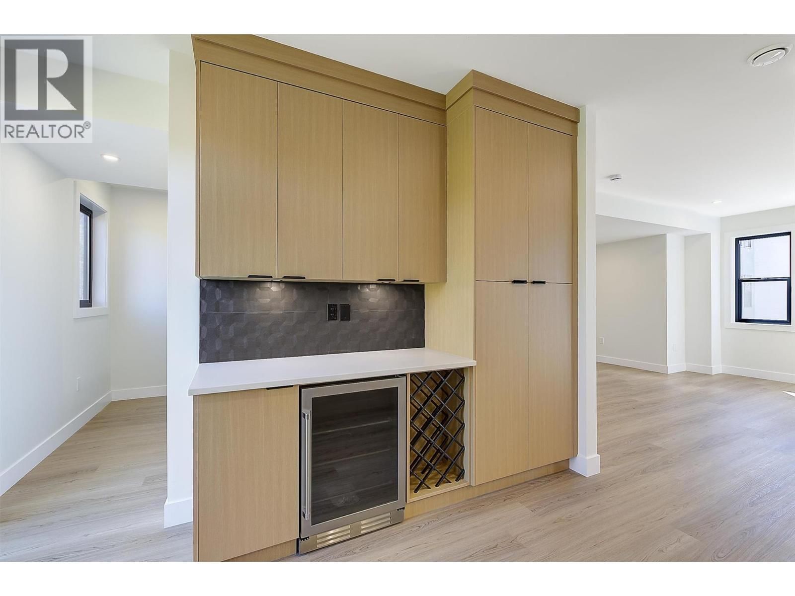 4 - 3590 REDECOPP ROAD Image 16