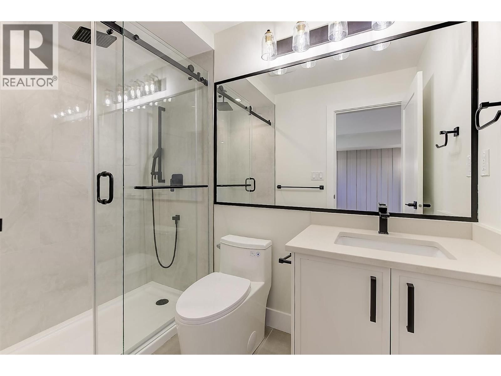 4 - 3590 REDECOPP ROAD Image 23