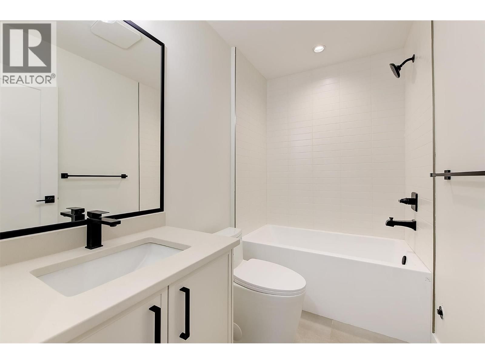 4 - 3590 REDECOPP ROAD Image 30