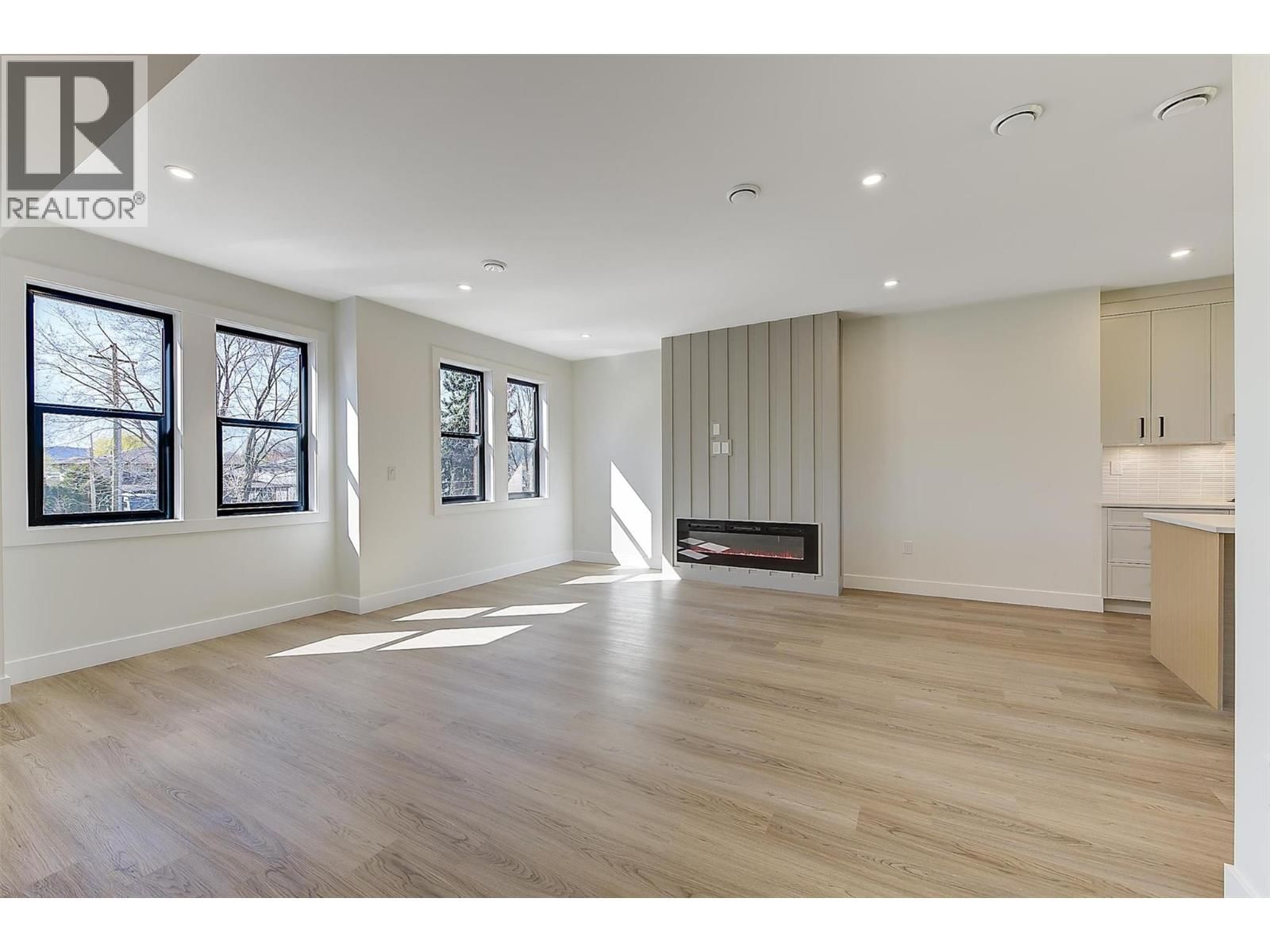 4 - 3590 REDECOPP ROAD Image 4