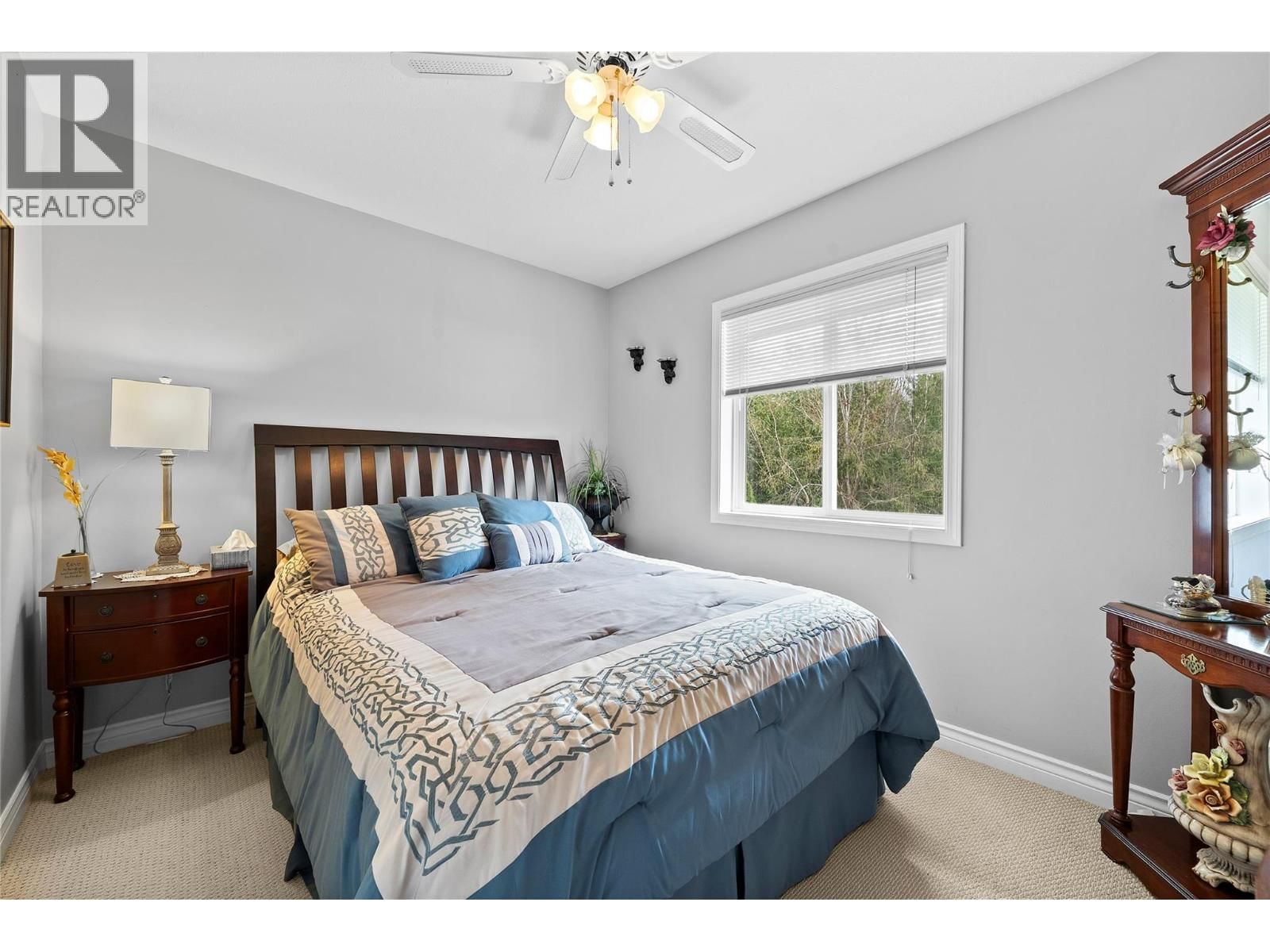 2524 PARKDALE PLACE Image 18