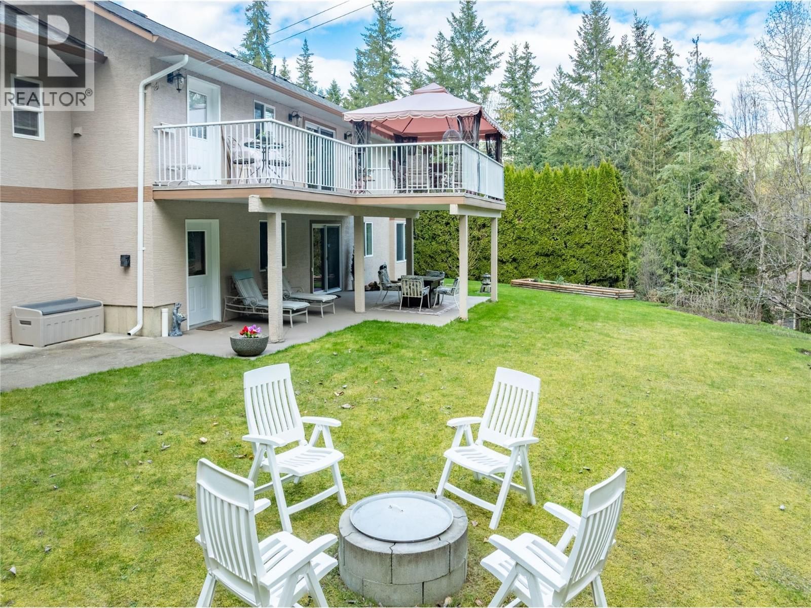 2524 PARKDALE PLACE Image 39